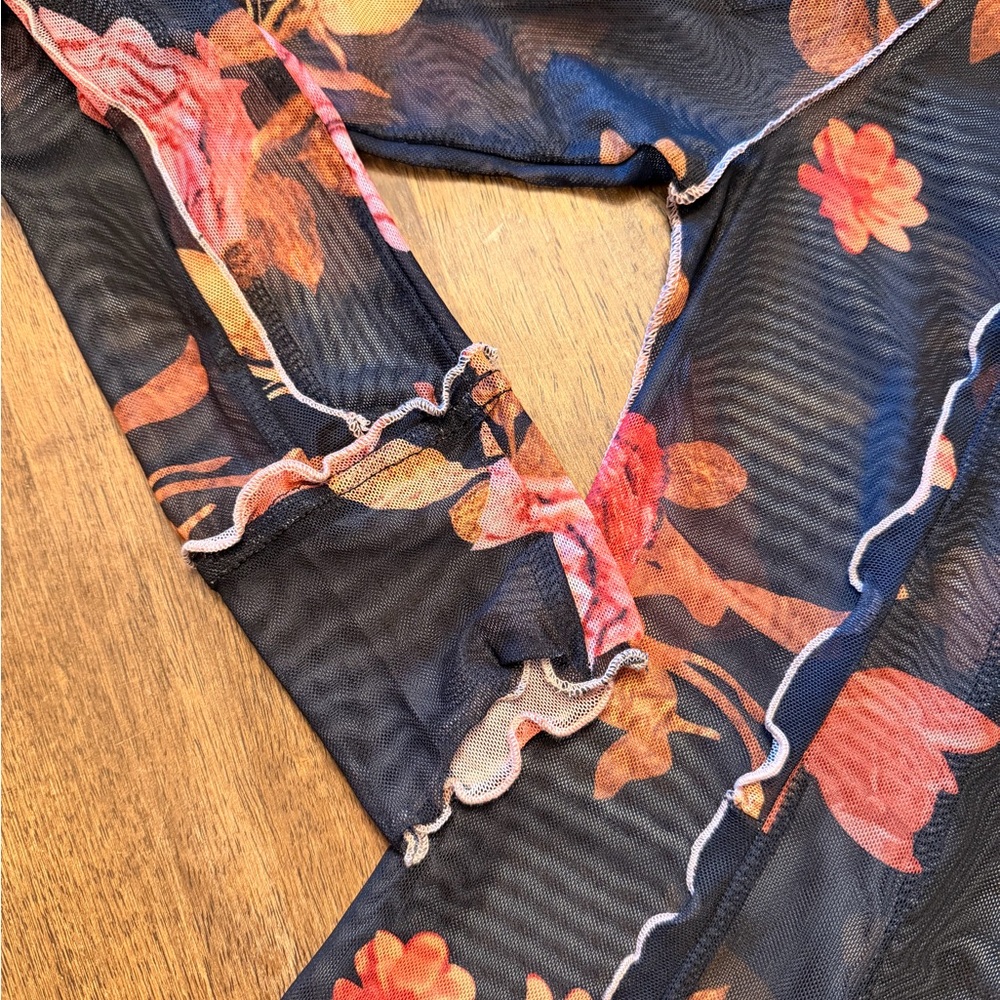 Floral Black Sheer Mock Turtleneck Top - Picture 5 of 7